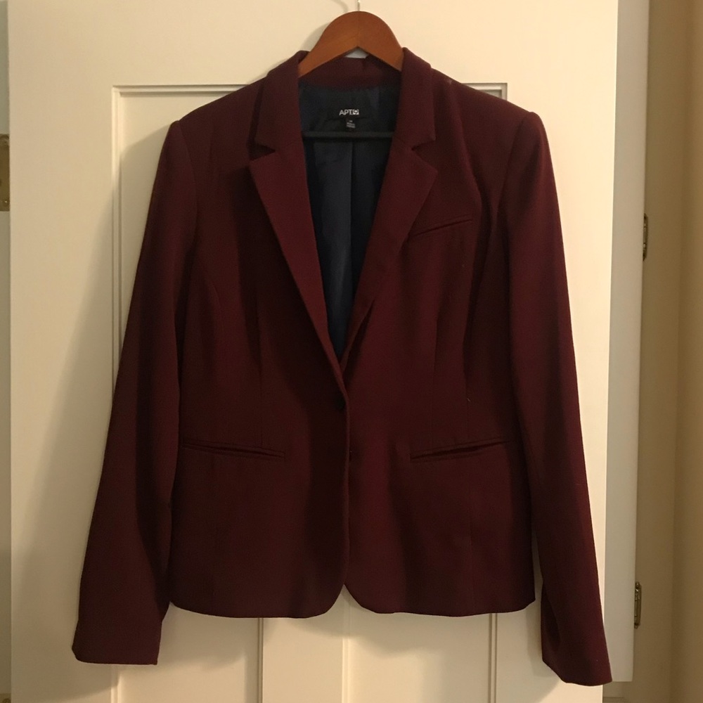 Red APT 9 Blazer